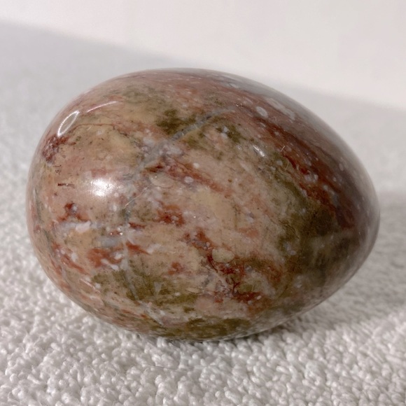 Vintage Brecchiated Jasper Polished Red Jasper Stone Egg Flat Bottom Paper Wght - Picture 7 of 10